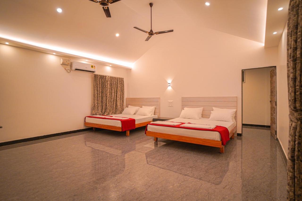 Kings Resort Dandeli Eksteriør billede