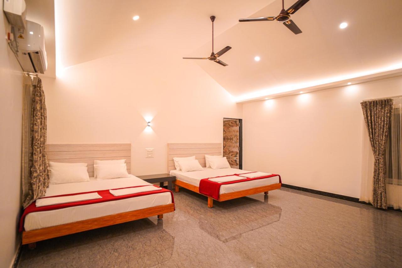 Kings Resort Dandeli Eksteriør billede