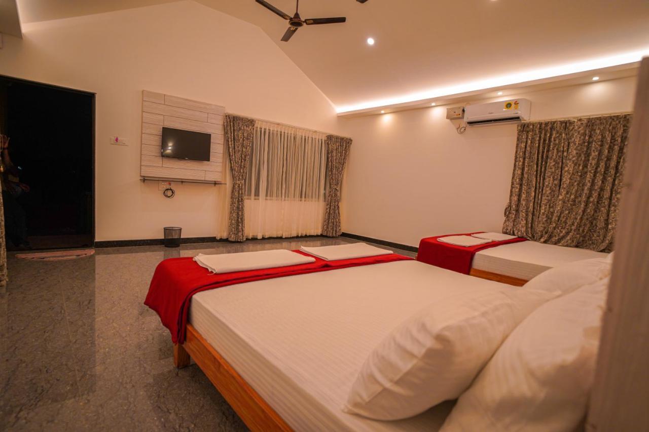 Kings Resort Dandeli Eksteriør billede